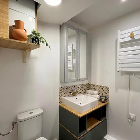 Le Grillon-2 By Interhome Daire Arcachon